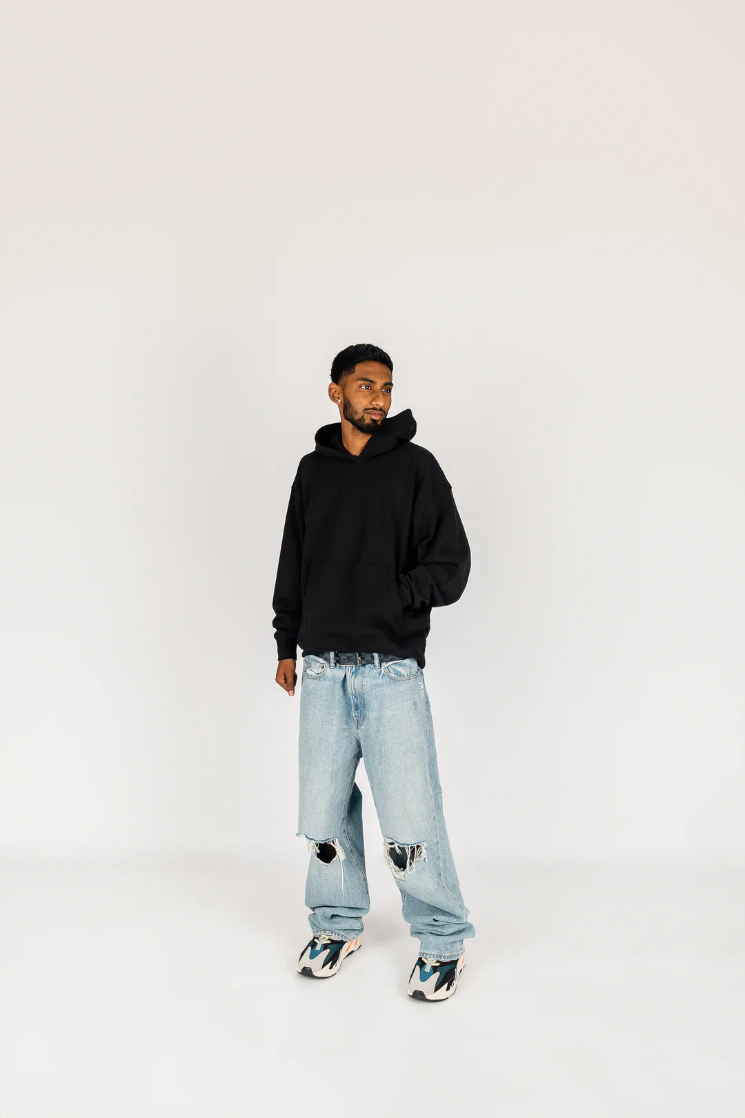 042 Clothing Just Relax Hoodie